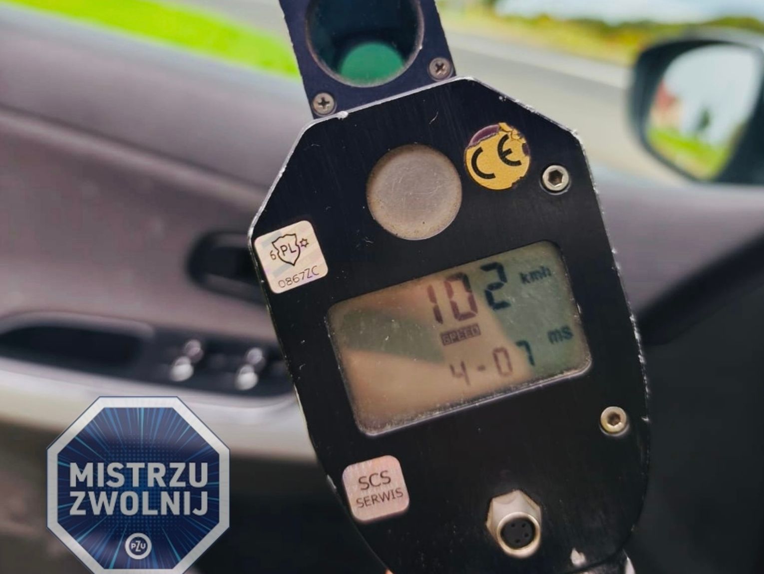 Policjanci kontrolowali prędkość. Młody kierowca stracił prawo jazdy, inny zapłacił 2500 zł