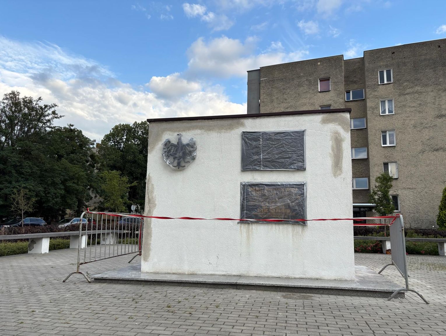 Pomnik Powstańców Śląskich na Placu Pamięci Rodła zostanie odnowiony. Prace właśnie się rozpoczęły