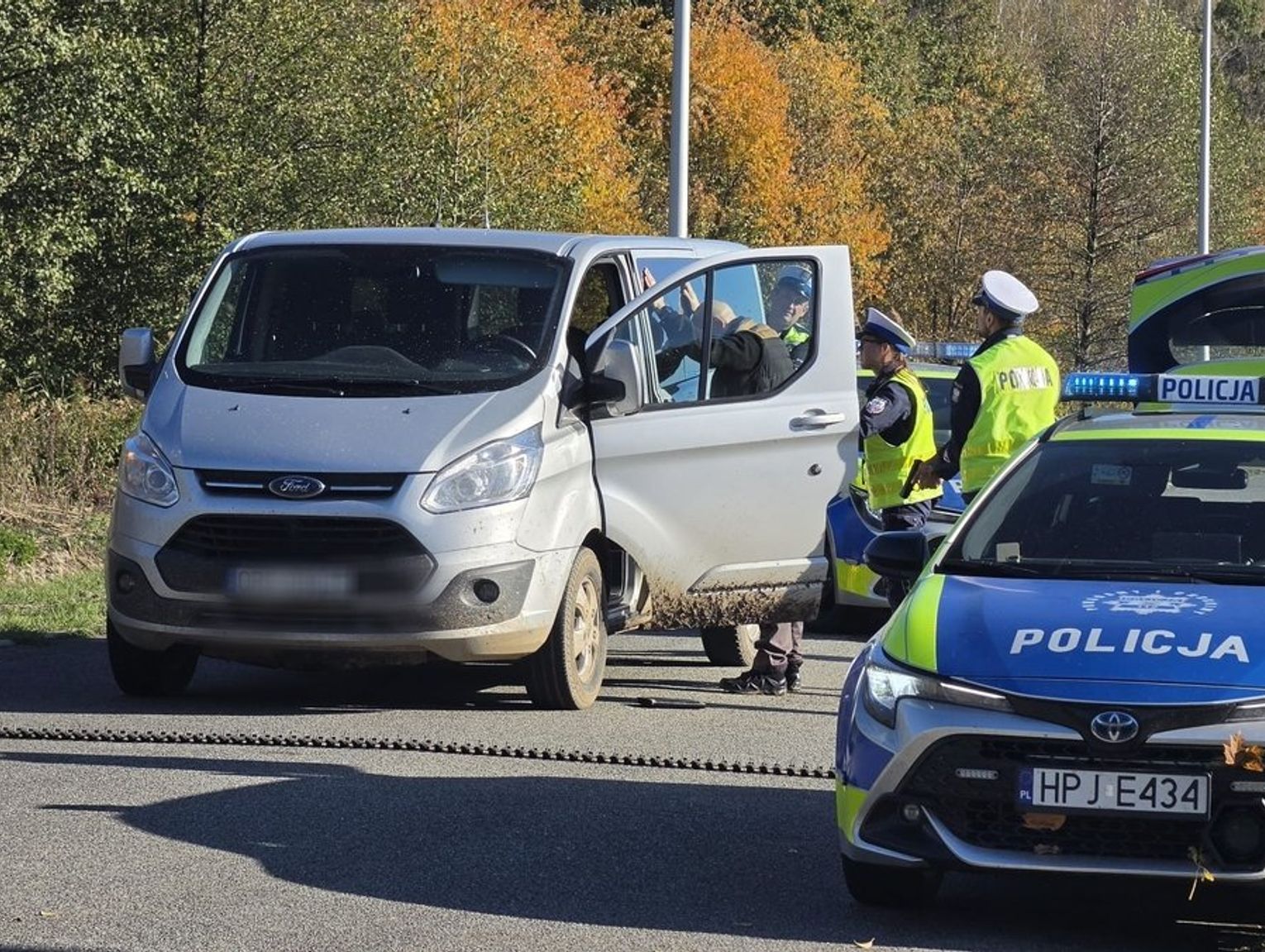 Pościg, groźby zabójstwa i materiały wybuchowe. Ćwiczenia taktyczne policjantów z dwóch komend