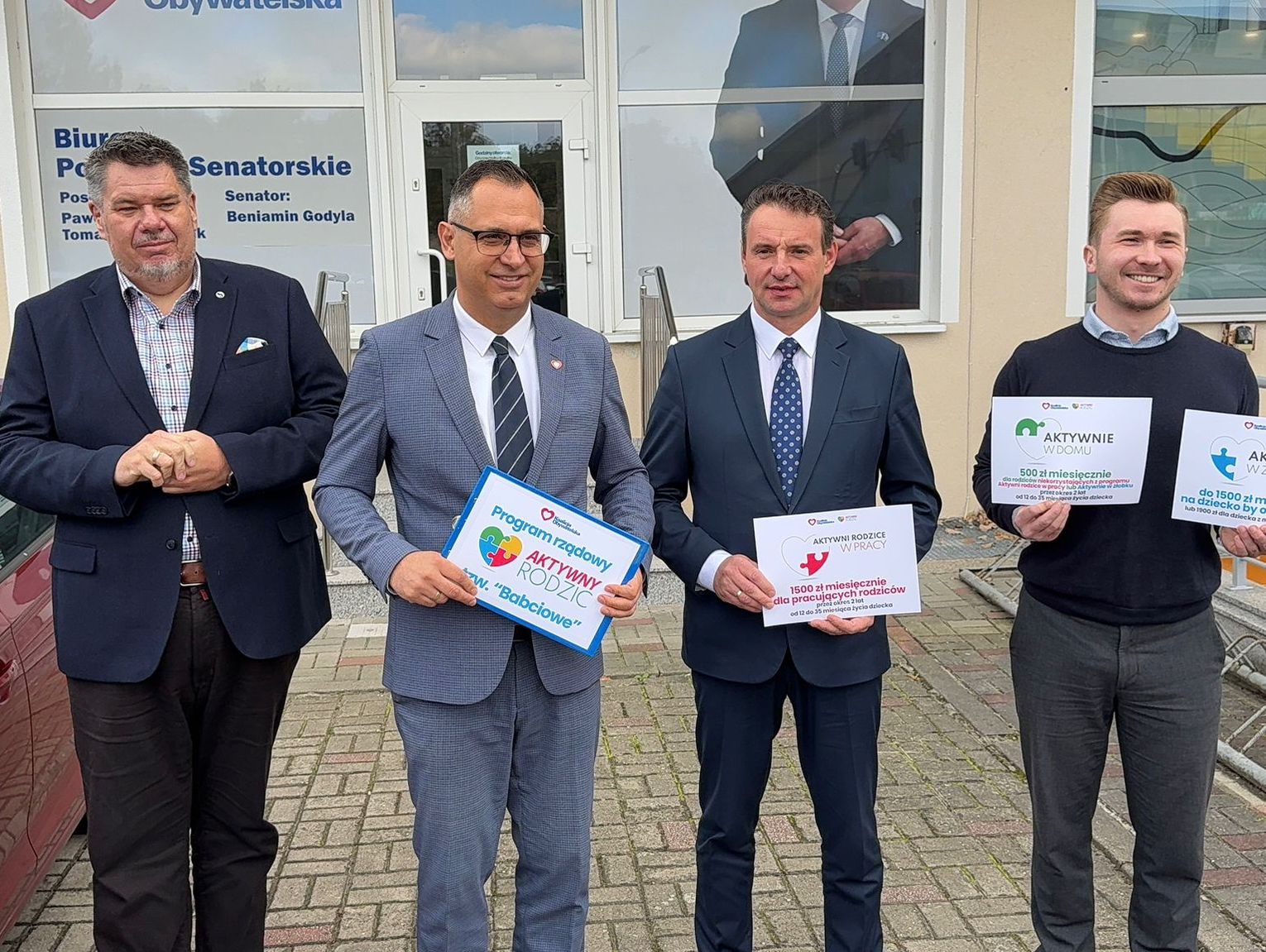 Rok programu „Aktywny Rodzic”. Samorządy podsumowują efekty. WIDEO