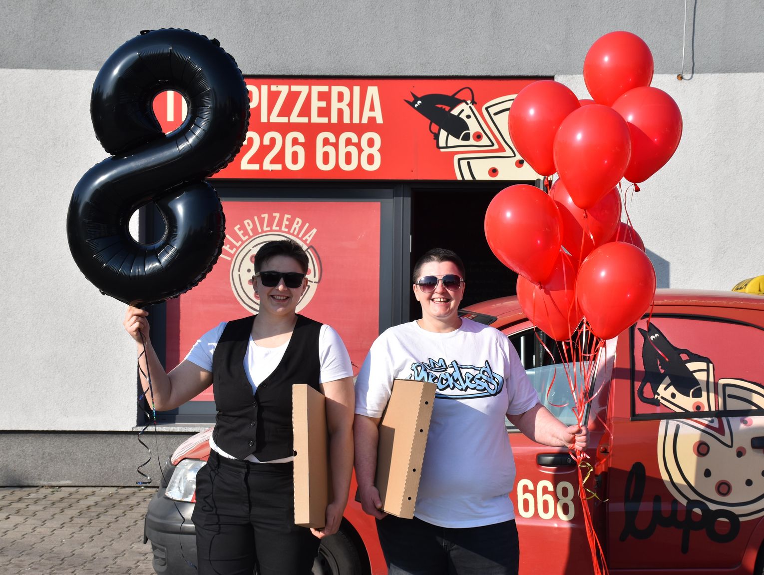 Rozdajemy zaproszenia do Telepizzeria LUPO z okazji Dnia Kobiet. Weź udział w zabawie!