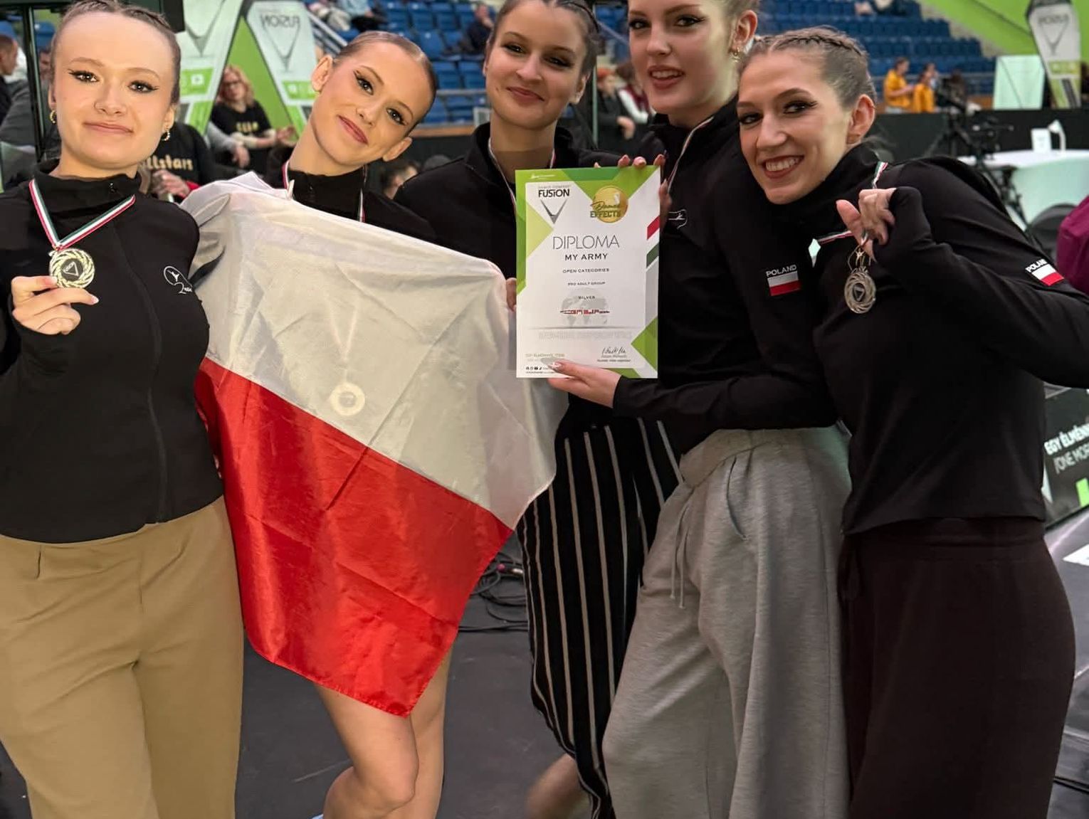 Srebrny sukces tancerek RoArte Dance Theatre w Budapeszcie. Solistki i duet również na podium