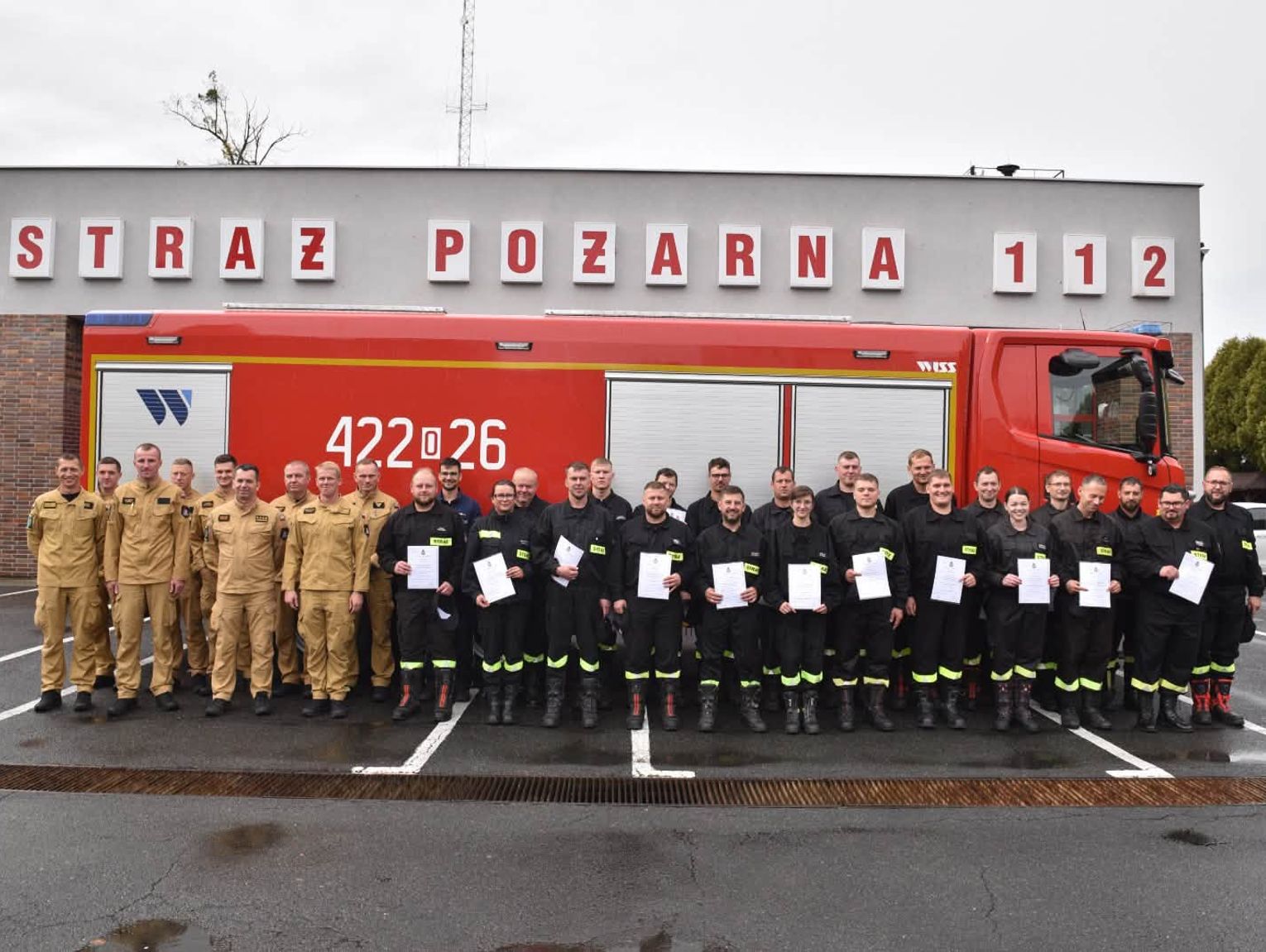 Strażacy OSP gotowi na kolejne wyzwania. 22 osoby ukończyły kurs. ZDJĘCIA