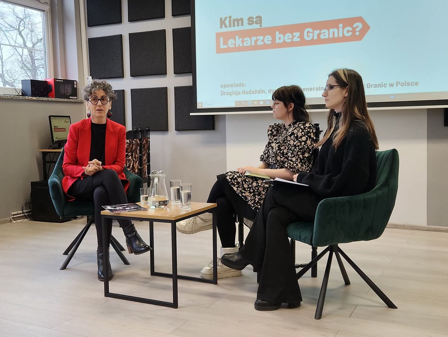 Ta organizacja pomaga ofiarom konfliktów zbrojnych. Uczniowie I LO spotkali się z prezes Lekarzy Bez Granic