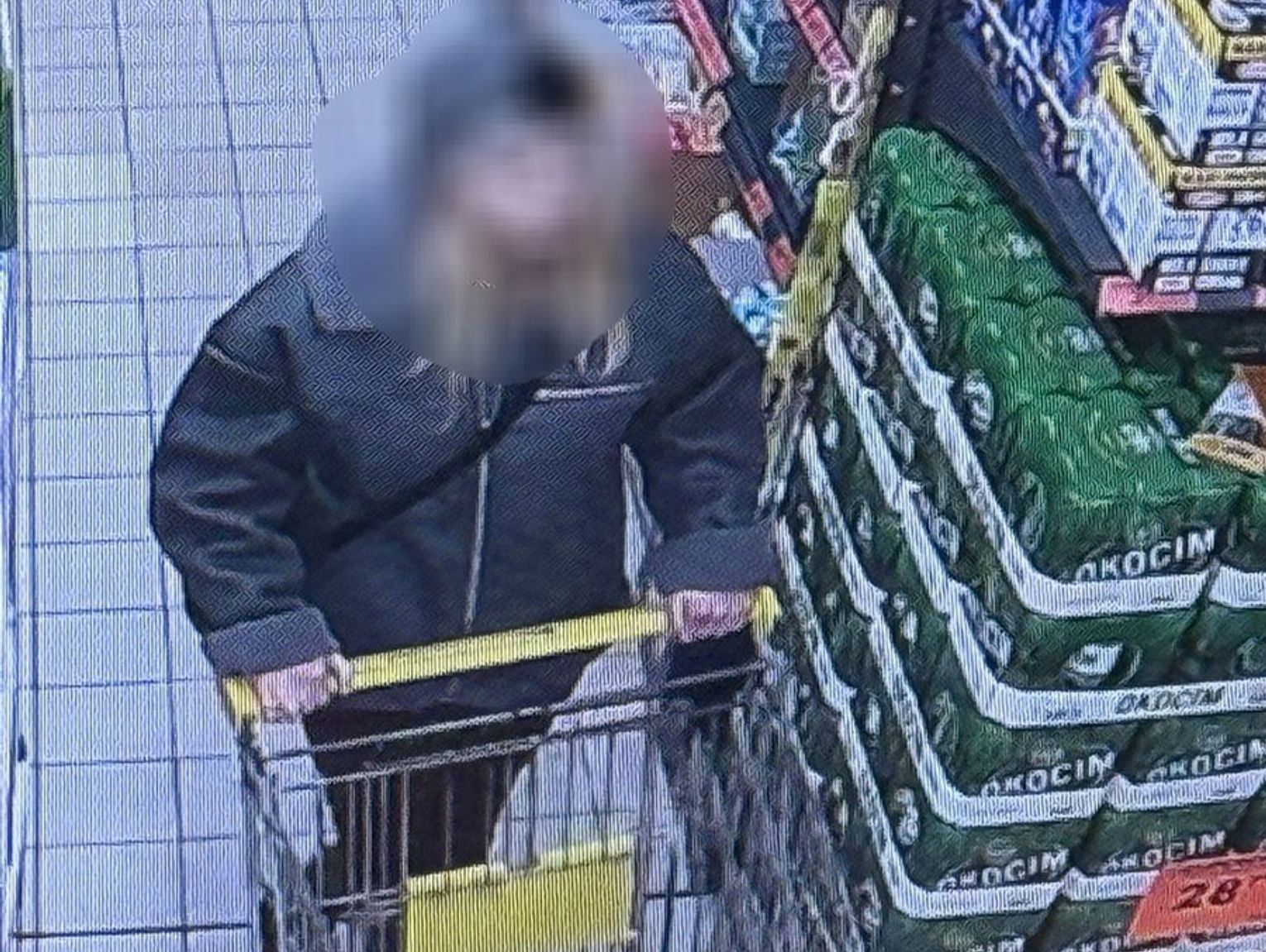 Trio z Kędzierzyna-Koźla zatrzymane za kradzież w markecie. Wynieśli łupy warte 1800 złotych