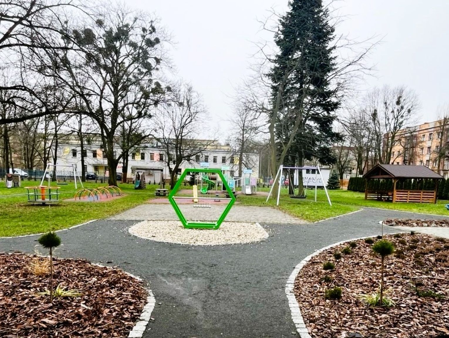 W Publicznym Przedszkolu nr 5 powstała „Pracownia pod chmurką”. Dzieci uczą się tu ekologii