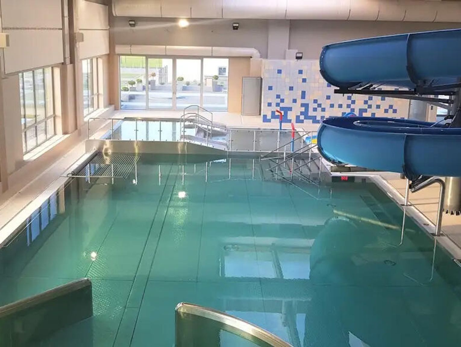 Woda została oczyszczona i przebadana. Znów można korzystać z basenu rekreacyjnego na "wodnym oKKu"