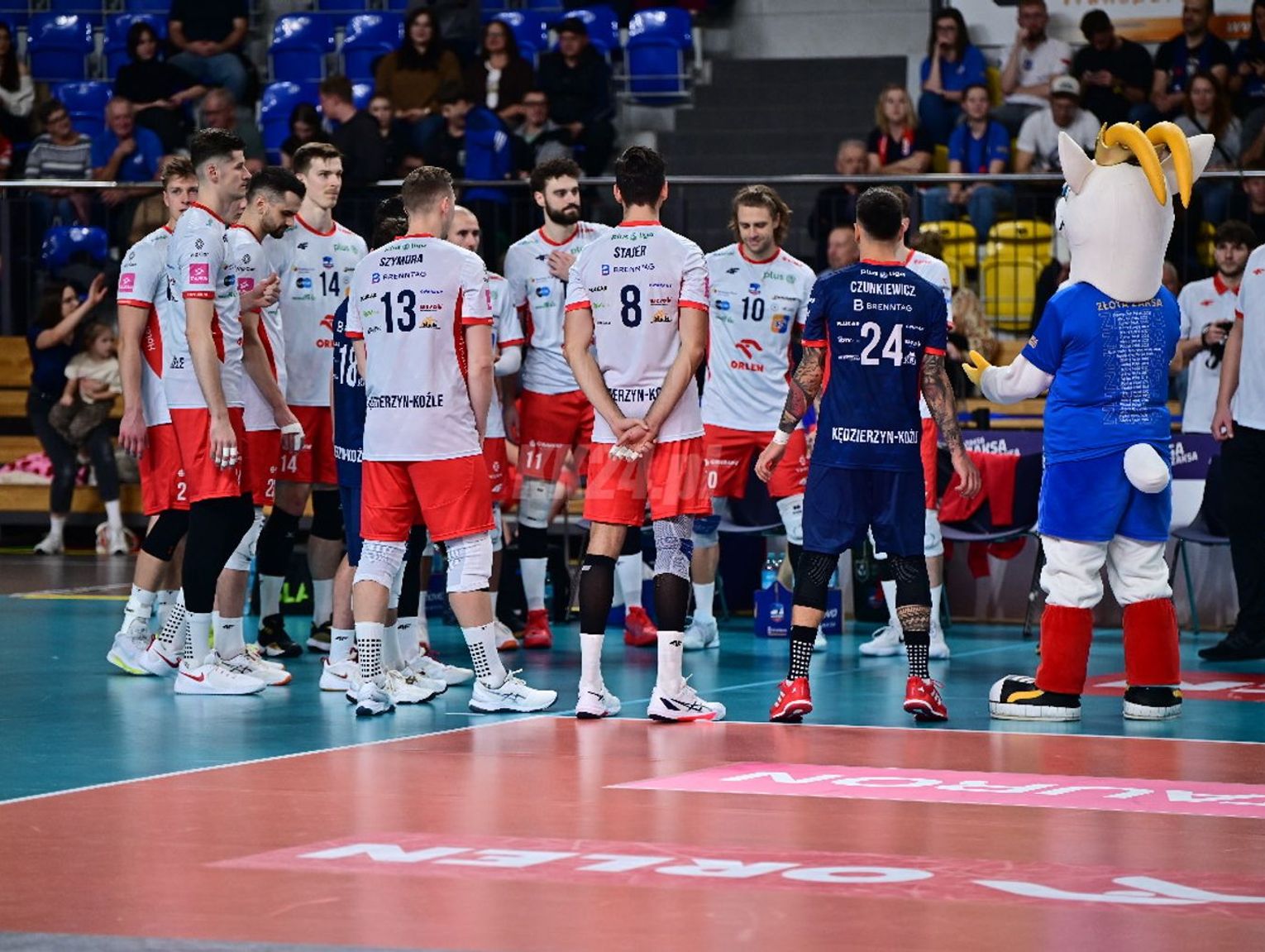 ZAKSA przegrywa na własne życzenie. Kędzierzynianie ulegli Treflowi w pięciu setach