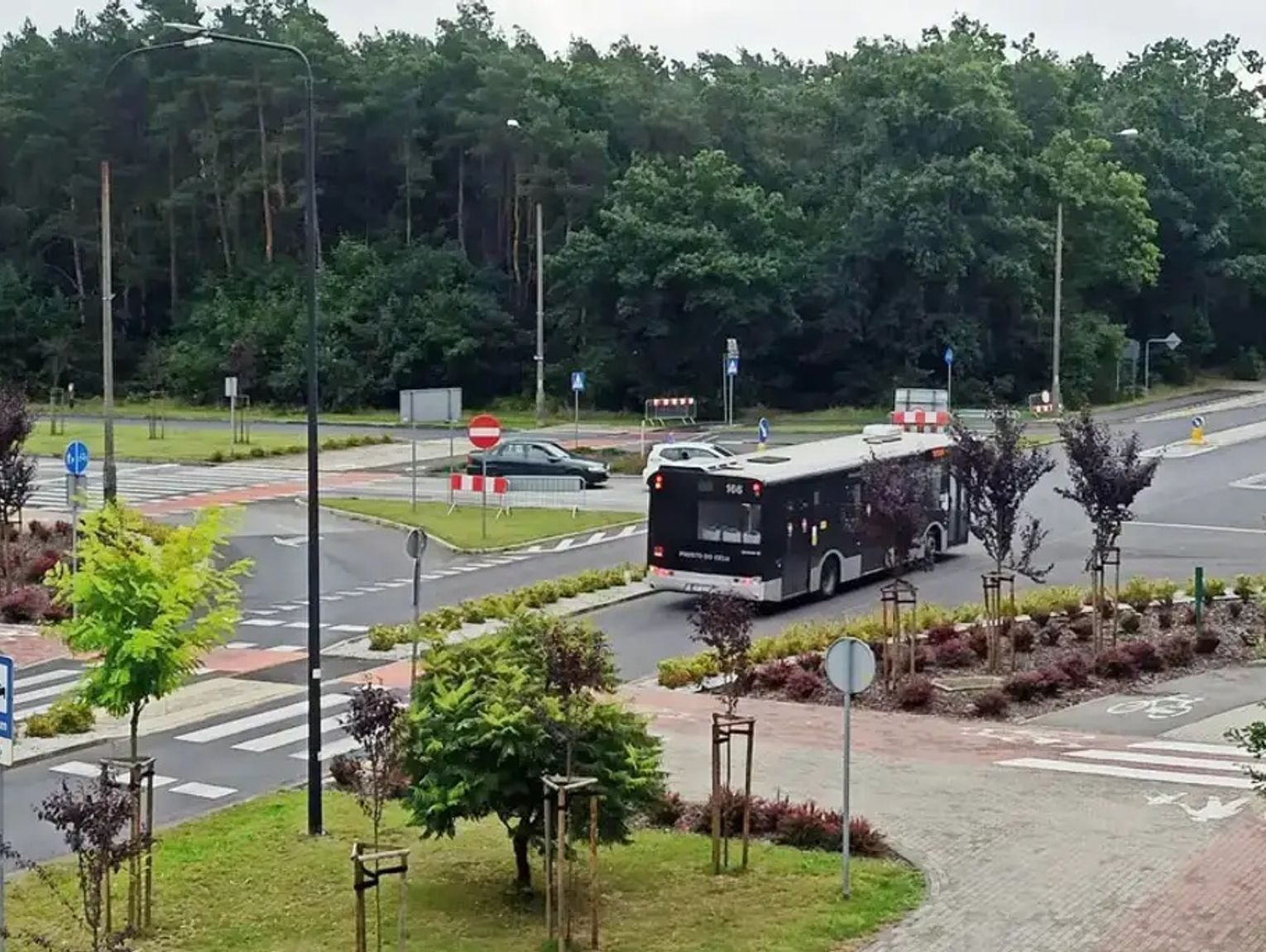 Zmiany w komunikacji miejskiej i organizacji ruchu. Jutro aleja Lisa zamknięta z powodu imprezy rowerowej