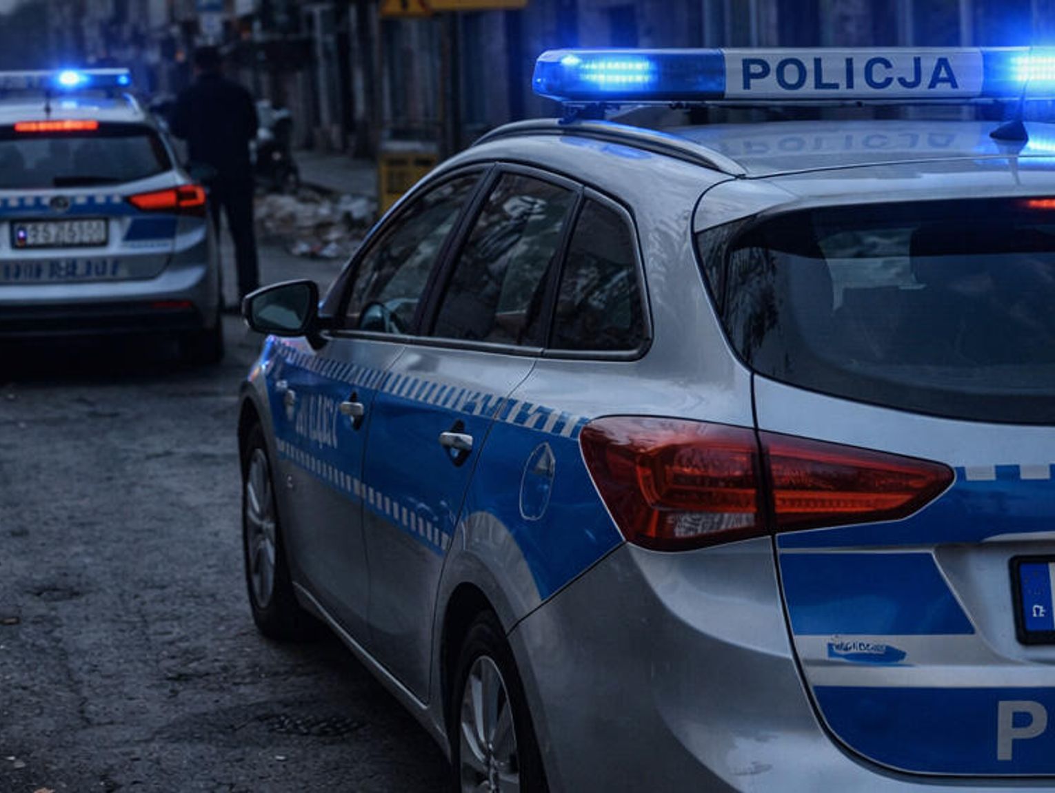 Znieważył policjantów i naruszył ich nietykalność. Sąd wydał wyrok i przekazał go do publicznej wiadomości