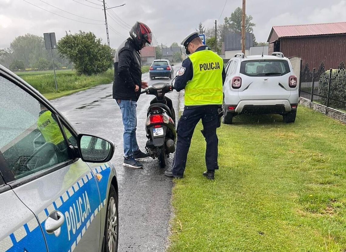 78 wykroczeń i zatrzymany poszukiwany 35-latek. Policja podsumowała weekendowe działania