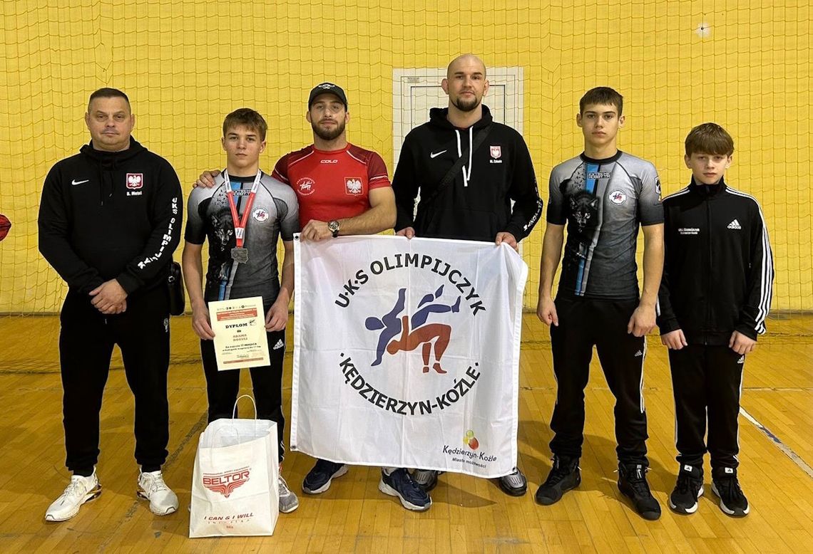 Adam Rogula wicemistrzem Polski młodzików w zapasach. Udany start zawodników UKS Olimpijczyk Adam Rogula wicemistrzem Polski młodzików w zapasach. Udany start zawodników UKS Olimpijczyk