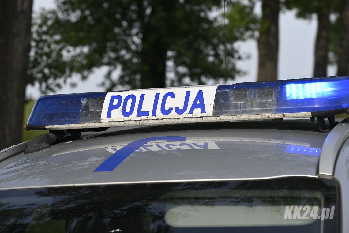 Agresywny mężczyzna wskoczył do wody. W Sławięcicach interweniowały służby Agresywny mężczyzna wskoczył do wody. W Sławięcicach interweniowały służby