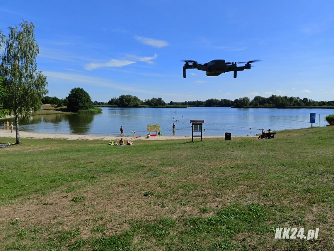 Akwen Dębowa patrolowany z powietrza. WOPR w Kędzierzynie-Koźlu z nowoczesnym dronem