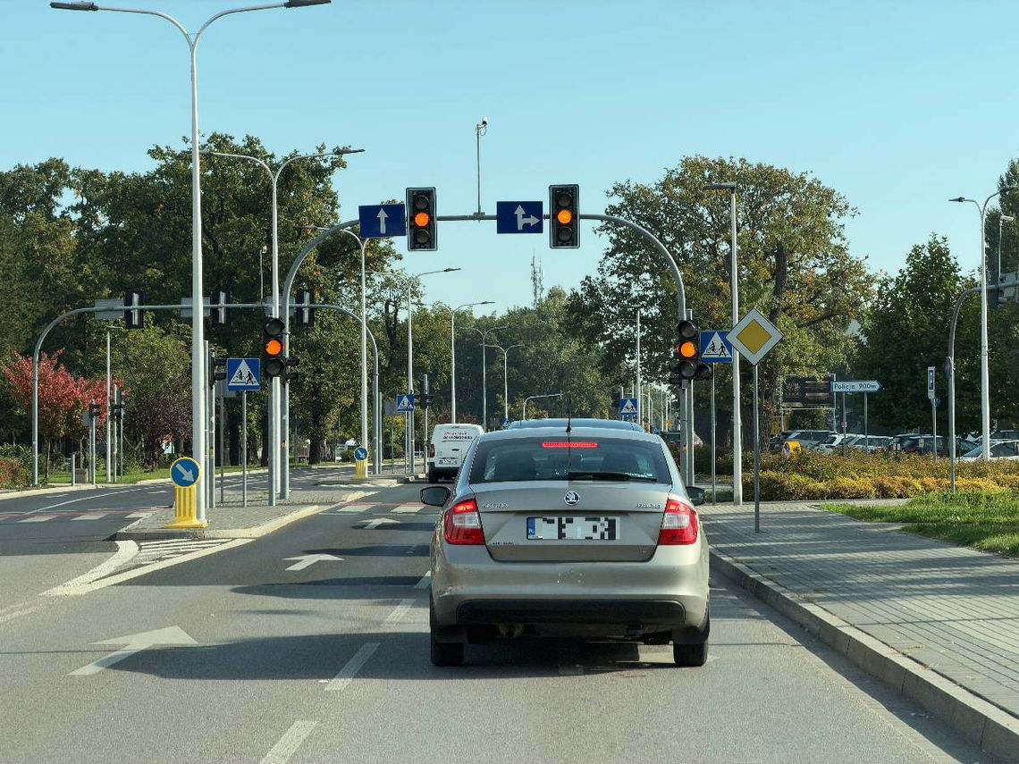 Awaria sygnalizacji świetlnej w centrum miasta. Kierowcy muszą zachować szczególną ostrożność