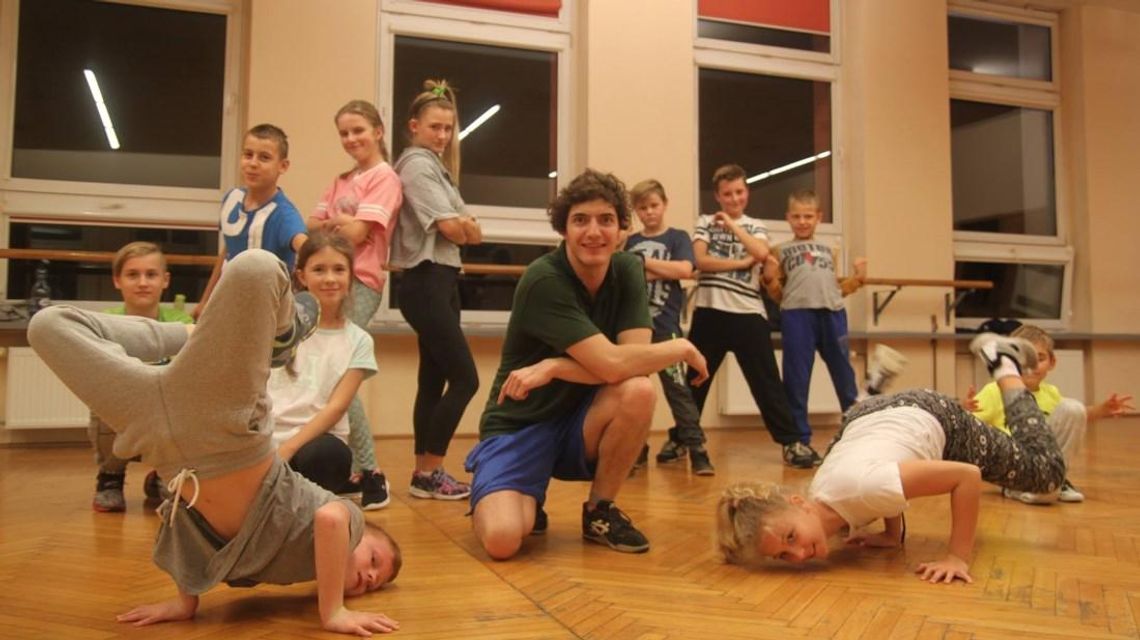 B-Boy lifestyle, czyli hip-hopowy świat Pawła Szustakiewicza, trenera grupy "Funky Kids"