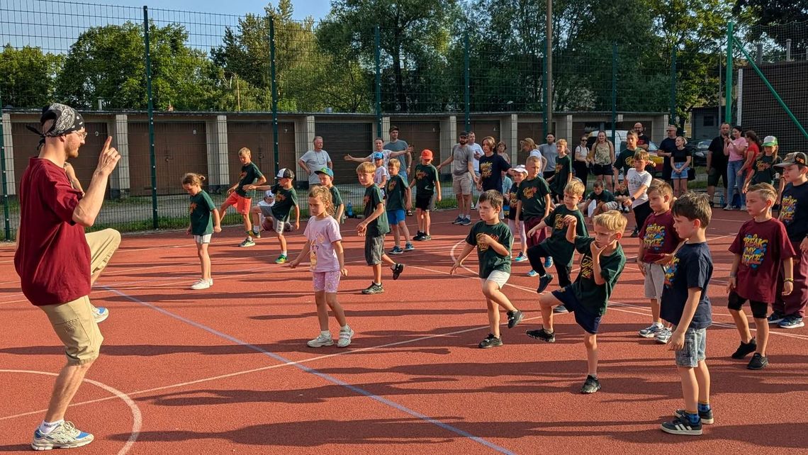 B-boyowa energia opanowała Orlik. Tancerze podsumowali sezon w rytmie breakdance'u
