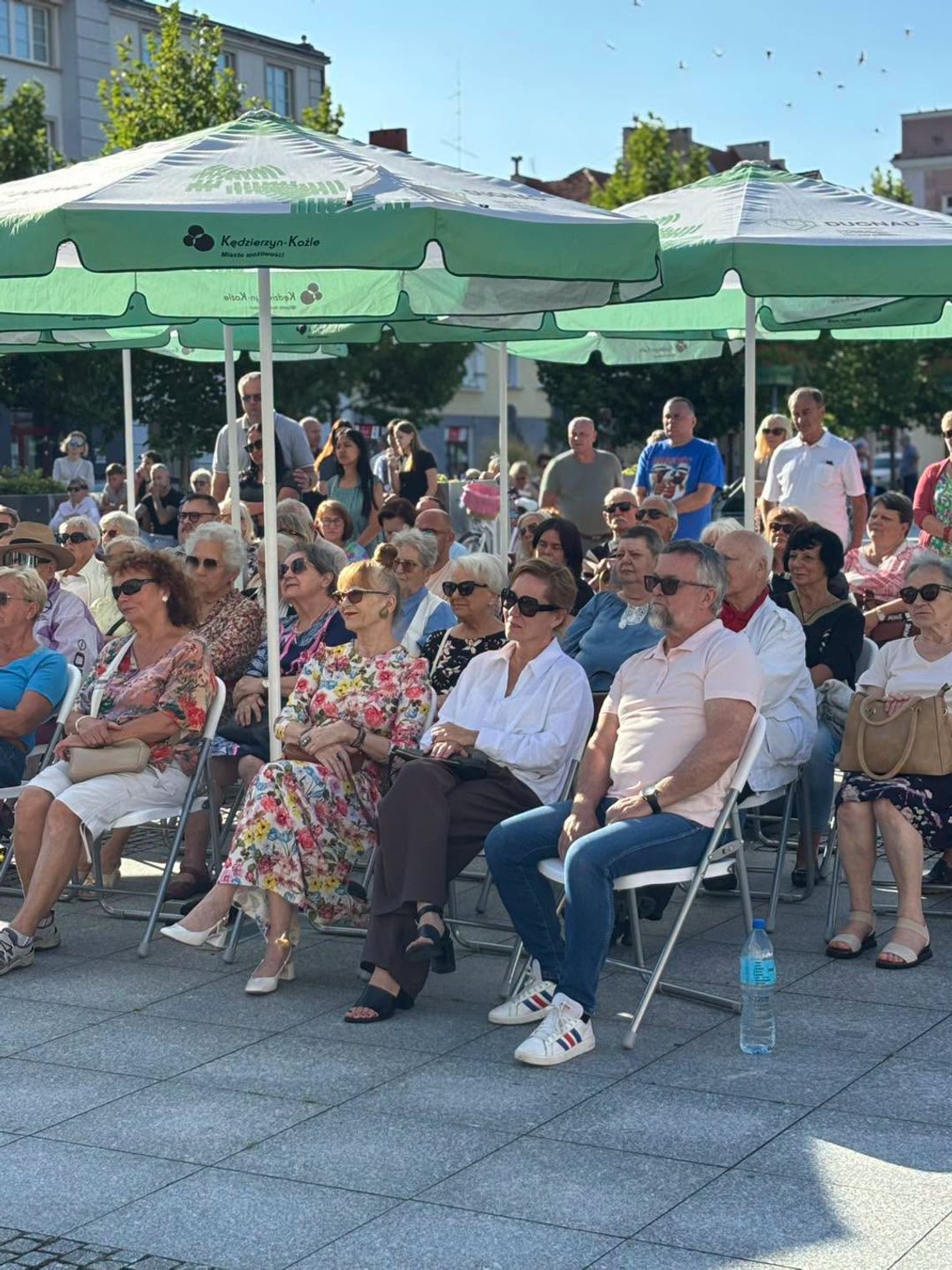 Biały fortepian znika z rynku. Wakacyjny cykl koncertów dobiegł końca Biały fortepian znika z rynku. Wakacyjny cykl koncertów dobiegł końca