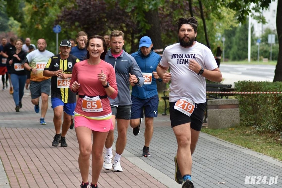 Bieg wirtualny "Gaz-System na piątkę!". Pokonaj dystans 5 km sam lub ze znajomymi i odbierz medal