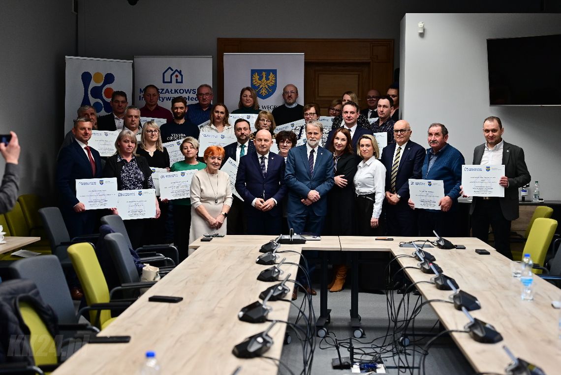 Blisko pół miliona złotych dla sołectw. Podsumowanie Marszałkowskiej Inicjatywy Sołeckiej w starostwie