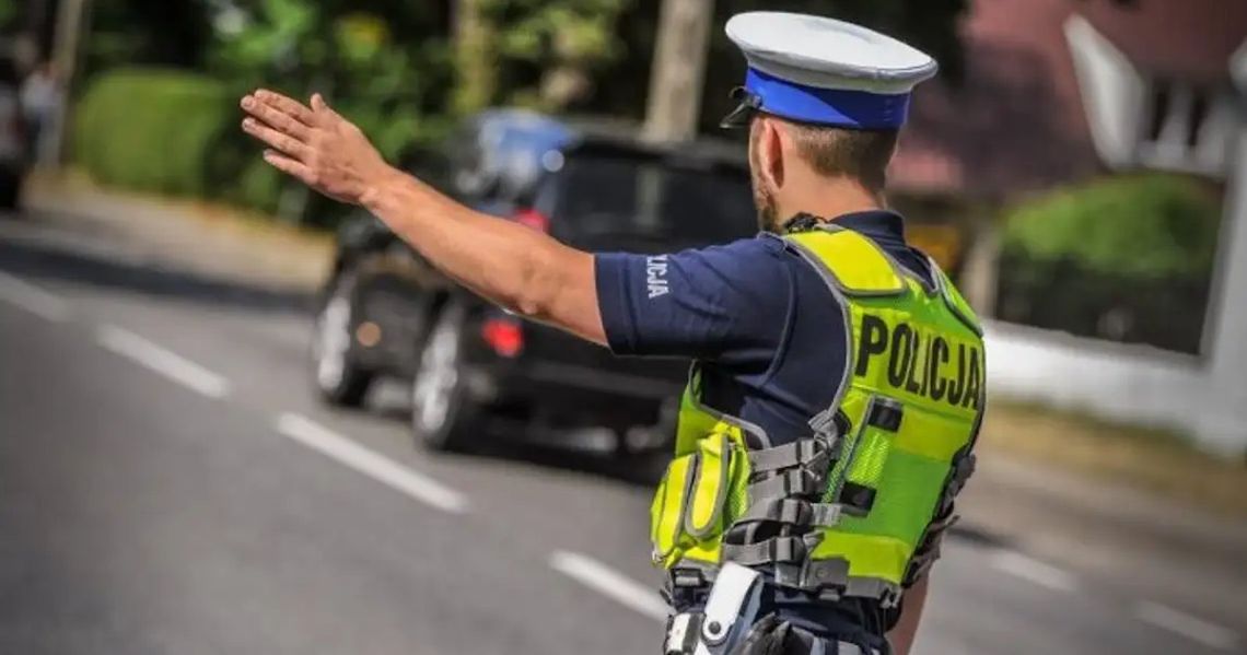 BMW jechało w terenie zabudowanym z prędkością 108 km/h. Policjanci zatrzymali prawo jazdy kierowcy