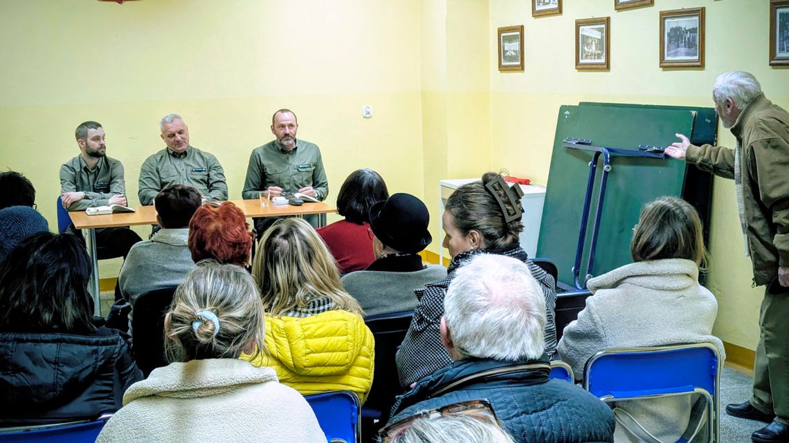 Burza o las tuż przy osiedlu. Mieszkańcy pytają o przyszłość, leśnicy mówią o koniecznej przebudowie