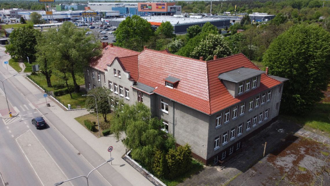 Była siedziba Politechniki Opolskiej idzie pod młotek. Miasto wyceniło budynek przy ulicy Kozielskiej