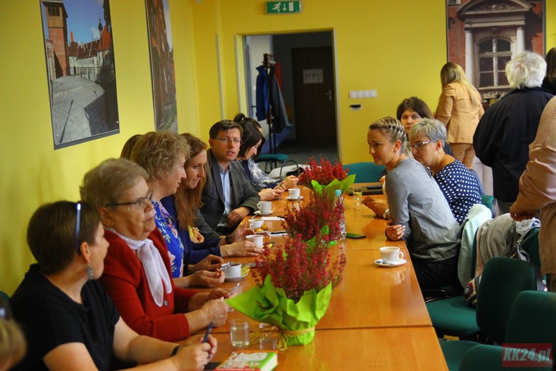 Cichy złodziej wspomnień. Konferencja dotycząca choroby Alzheimera w DK „Chemik”