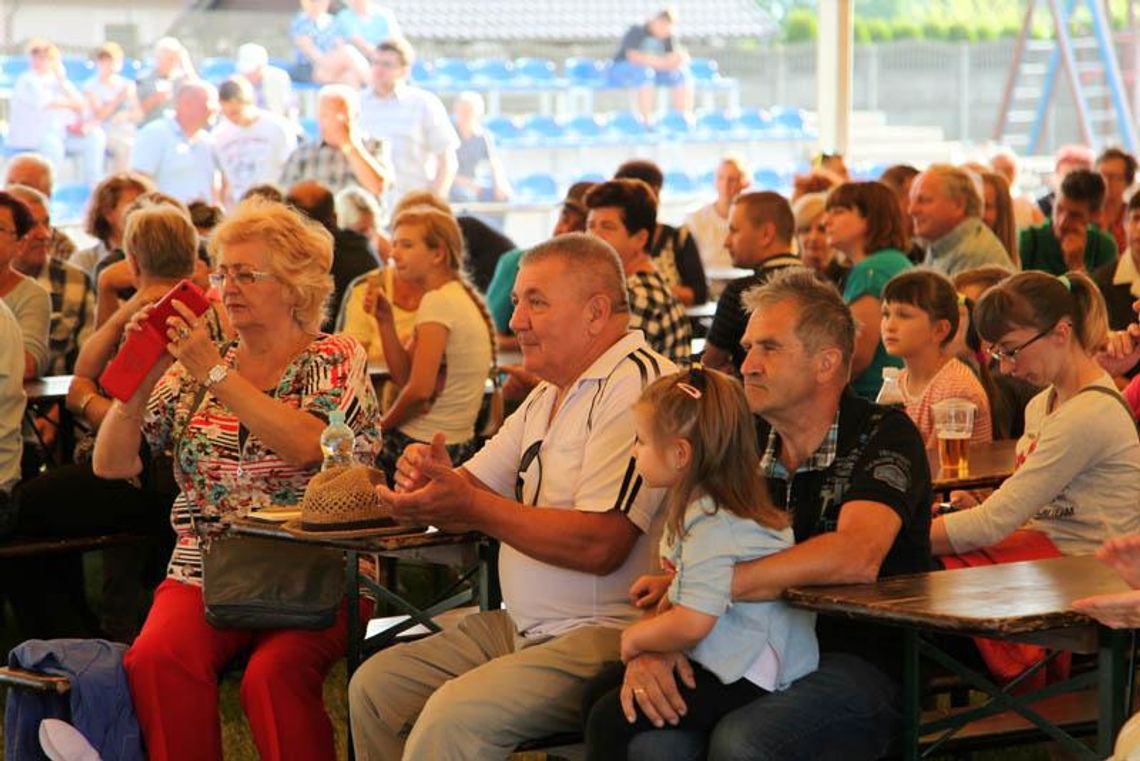 Cisowa bawiła się na festynie z okazji 70-lecia klubu piłkarskiego. Było swojsko i wesoło