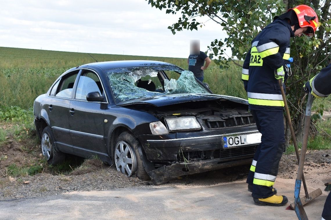 Dachowało auto z matką i dziećmi. Doszło do groźnie wyglądającego wypadku