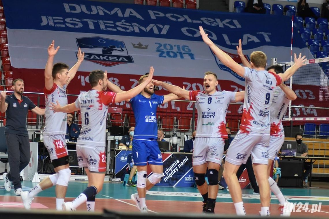 Derbowe lanie w Kędzierzynie-Koźlu. Grupa Azoty Zaksa gładko ograła Stal Nysę. FOTOREPORTAŻ