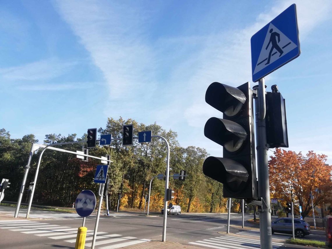 Do jutra potrwa naprawa uszkodzonej sygnalizacja świetlnej. Policjanci wciąż ustalają przyczynę zdarzenia