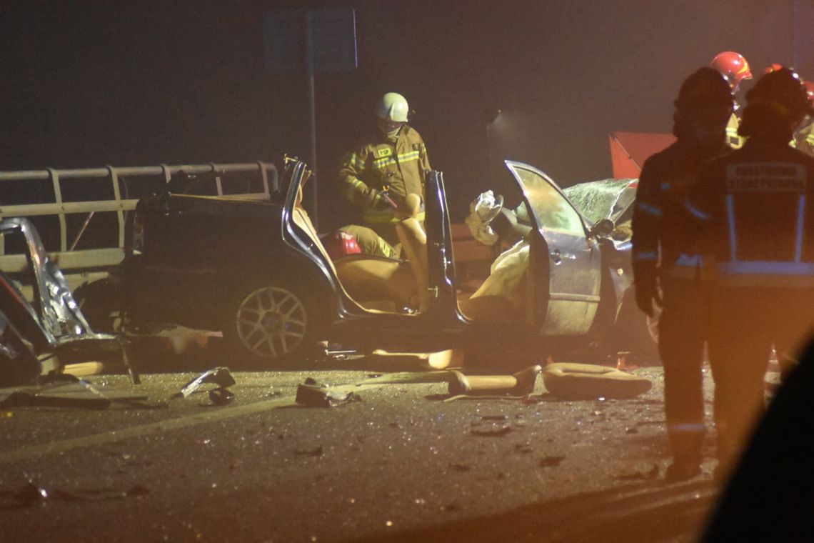 Do śmiertelnego wypadku na obwodnicy doszło podczas wyprzedzania. Są wstępne ustalenia