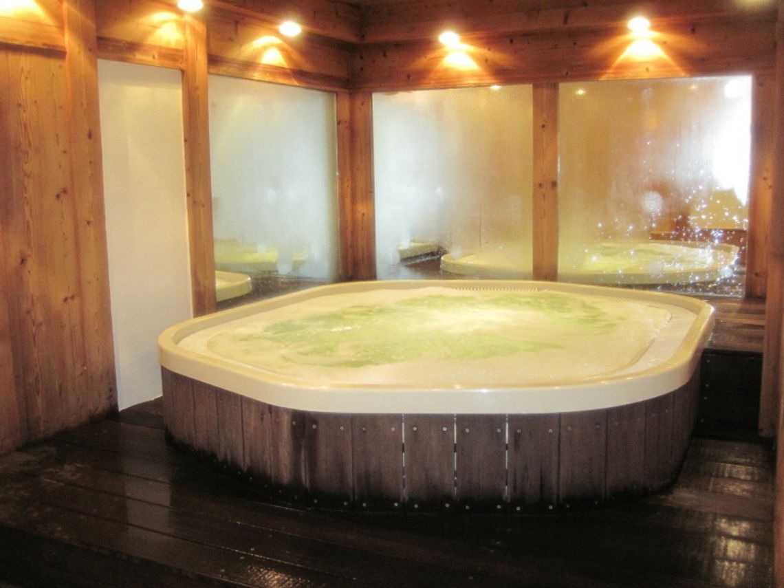 Domowe SPA, czyli jacuzzi w łazience lub ogrodzie