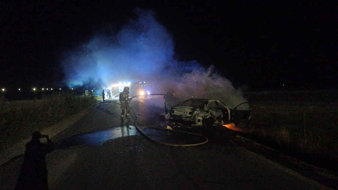 Drift zakończył się pożarem samochodu. Kierowca musi liczyć się z poważnymi konsekwencjami Drift zakończył się pożarem samochodu. Kierowca musi liczyć się z poważnymi konsekwencjami