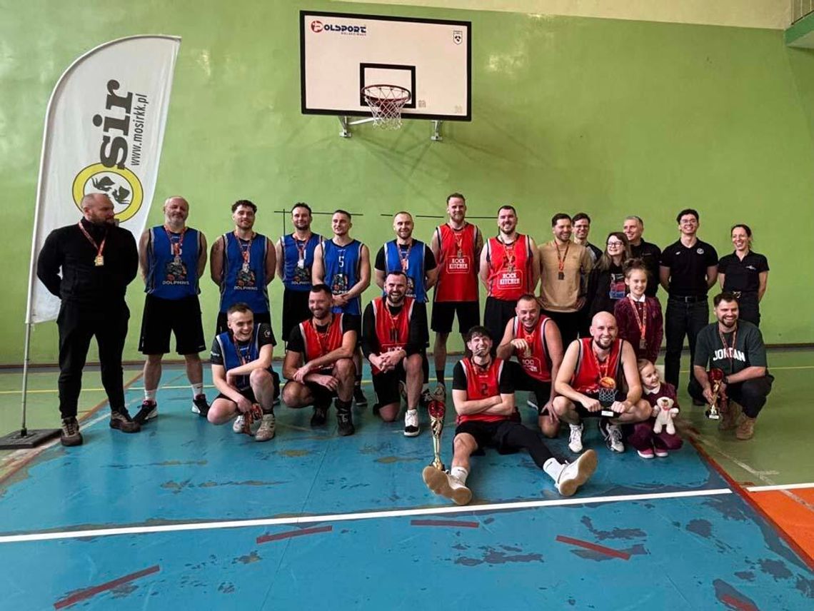 Drużyna Spocone Naleśniki Rock Kitchen Mistrzami Kędzierzyna-Koźla w koszykówce Drużyna Spocone Naleśniki Rock Kitchen Mistrzami Kędzierzyna-Koźla w koszykówce