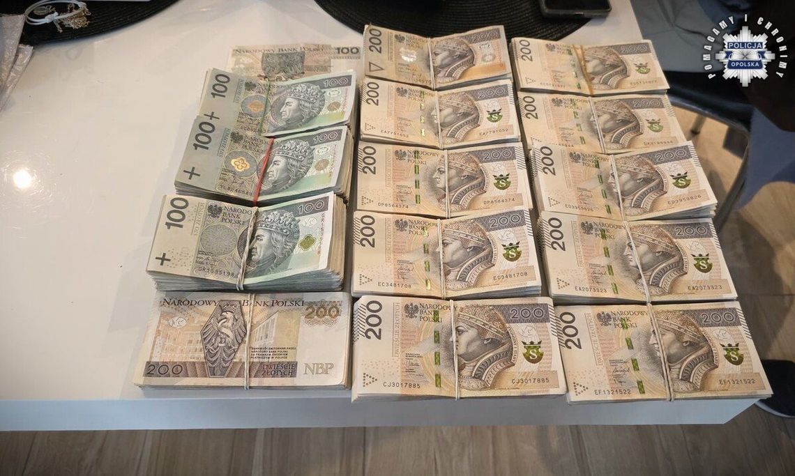 Duża akcja policji i skarbówki w naszym powiecie. Przejęto kontrabandę wartą ponad milion złotych Duża akcja policji i skarbówki w naszym powiecie. Przejęto kontrabandę wartą ponad milion złotych