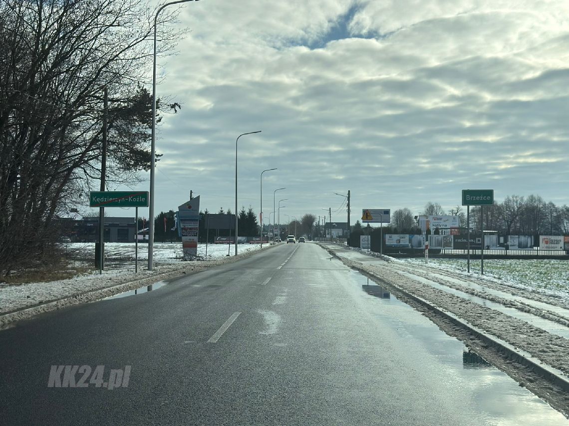 DW 408 bez widocznych prac, ale finał blisko. Oficjalne otwarcie drogi zaplanowano na grudzień