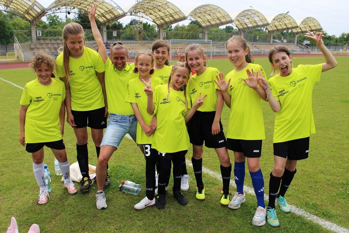 Dziewczyny rywalizowały na murawie. Turniej "Girls Cup" w Kędzierzynie-Koźlu. ZDJĘCIA
