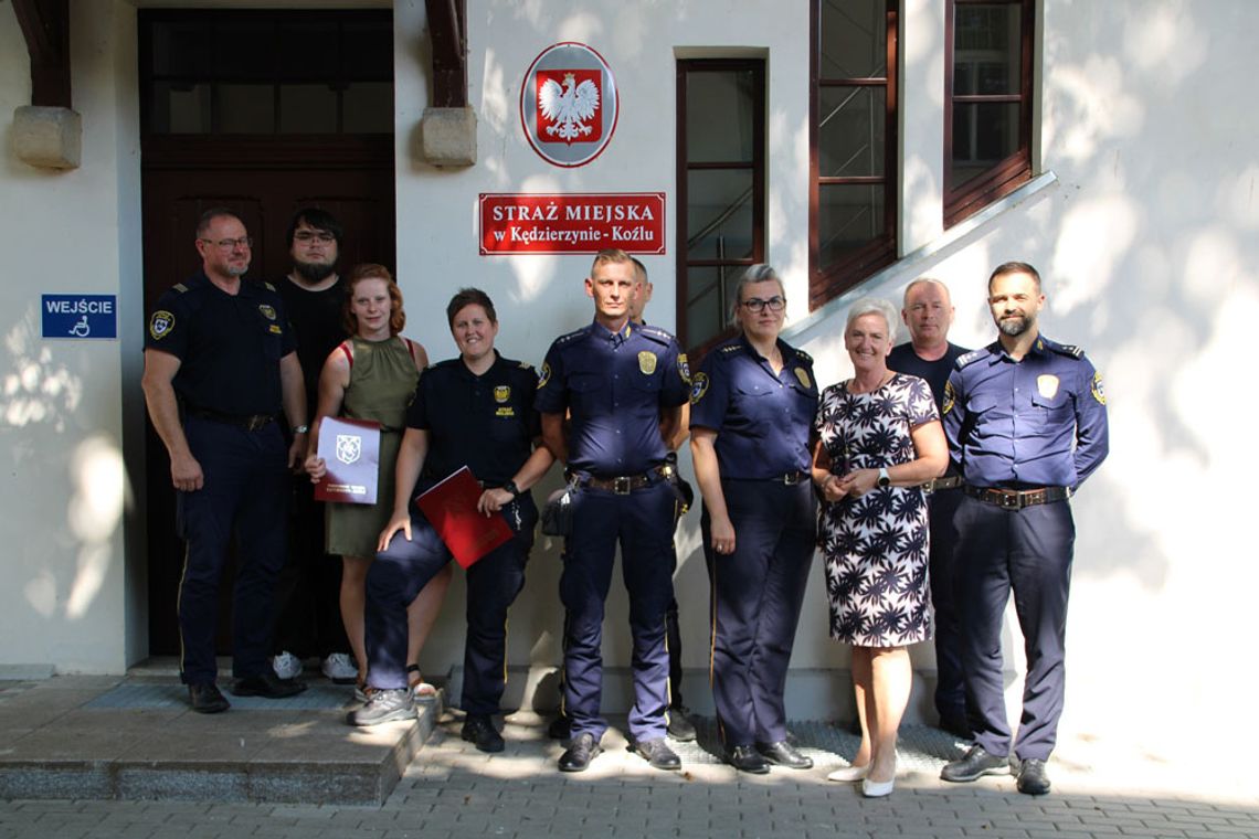 Dziś obchodzimy Dzień Straży Gminnej. Prezydent Sabina Nowosielska spotkała się z naszymi funkcjonariuszami