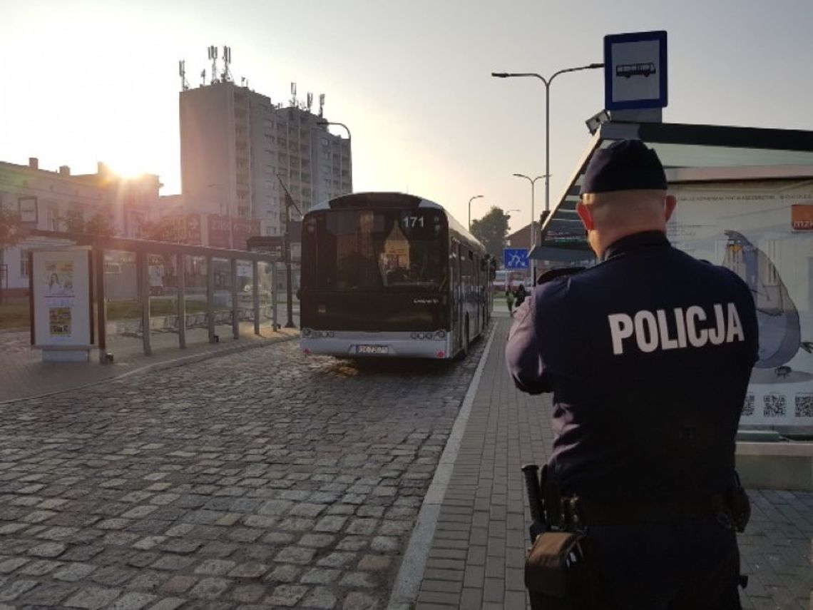 Dziś więcej patroli na ulicach. Policja prowadzi akcję "Niechronieni uczestnicy ruchu drogowego"