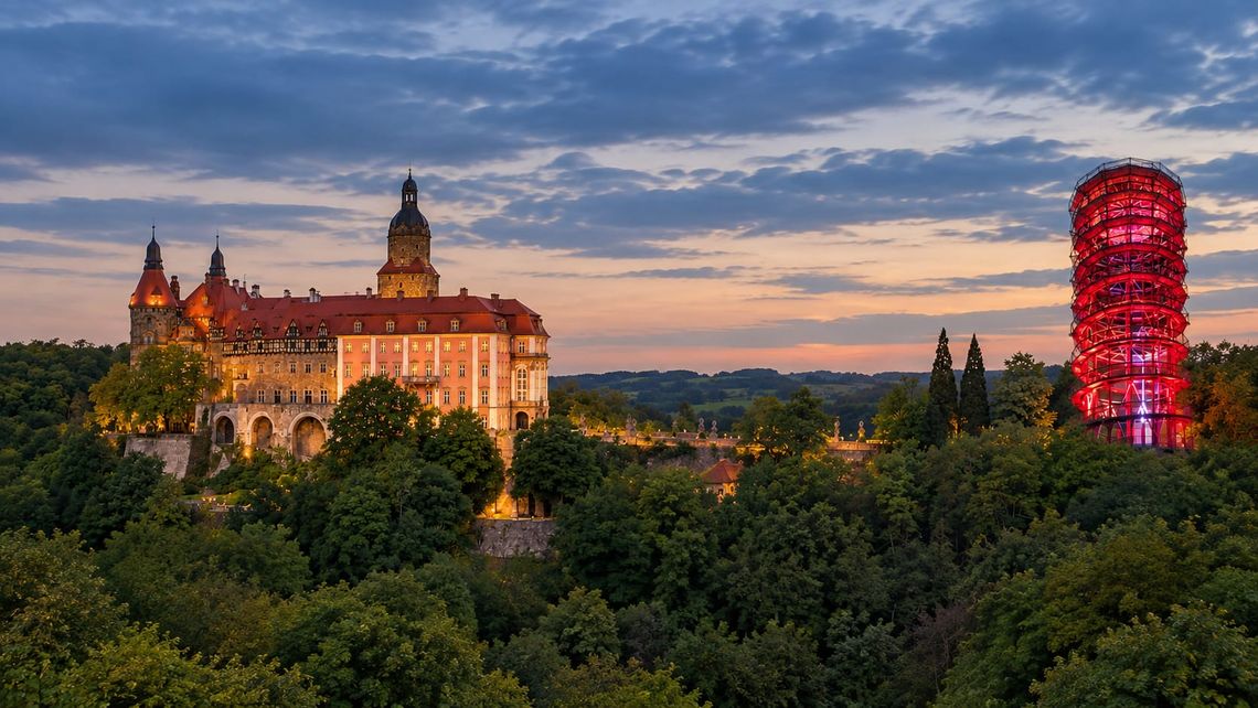 Zwiedzą okolice Zamku Książ i wieżę widokową na Dzikowcu. Rada Osiedla Piastów zaprasza na wycieczkę integracyjną Zwiedzą okolice Zamku Książ i wieżę widokową na Dzikowcu. Rada Osiedla Piastów zaprasza na wycieczkę integracyjną