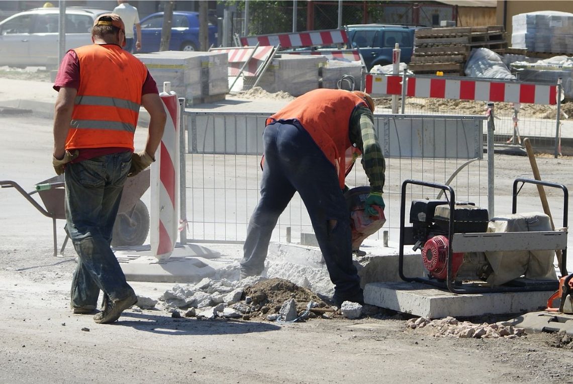 Firmy coraz chętniej sięgają po pracowników z zagranicy. Wśród nich przeważają Ukraińcy