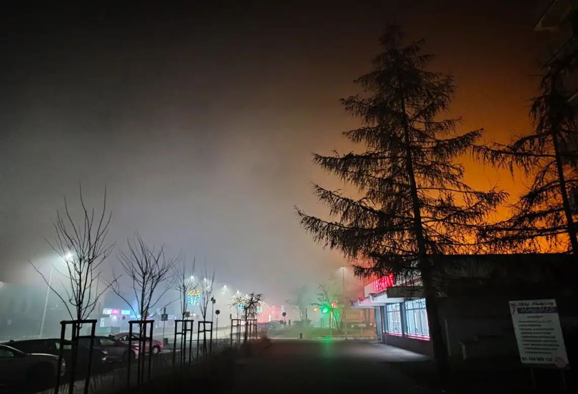 Gęsta mgła nad powiatem kędzierzyńsko-kozielskim. Obowiązuje ostrzeżenie meteorologiczne Gęsta mgła nad powiatem kędzierzyńsko-kozielskim. Obowiązuje ostrzeżenie meteorologiczne