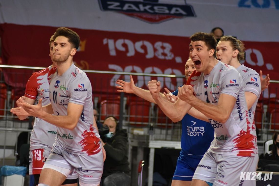 Grupa Azoty ZAKSA podtrzymała wspaniałą serię. Kędzierzynianie wygrali w Zawierciu