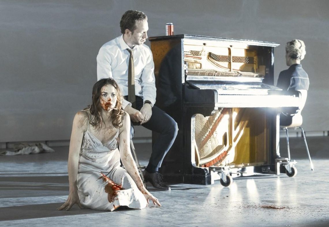 Helios na scenie: „Hedda Gabler”