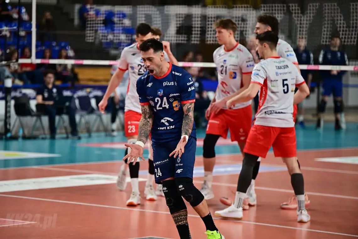 Heroiczna walka ZAKSY w Zawierciu! Kędzierzynianie pokonali Aluron CMC Wartę