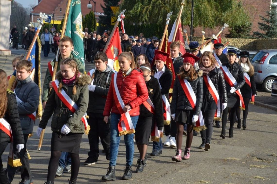 Hymn Polski co najmniej na pół tysiąca gardeł. Bicie rekordu również w Kędzierzynie-Koźlu