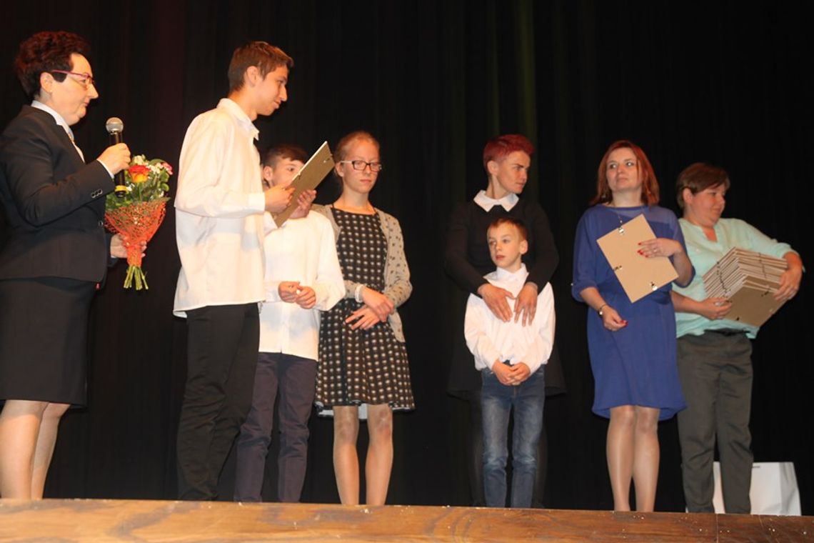 Ich misją jest pomaganie. Wielki jubileusz Domu Dziecka i Powiatowego Centrum Pomocy Rodzinie