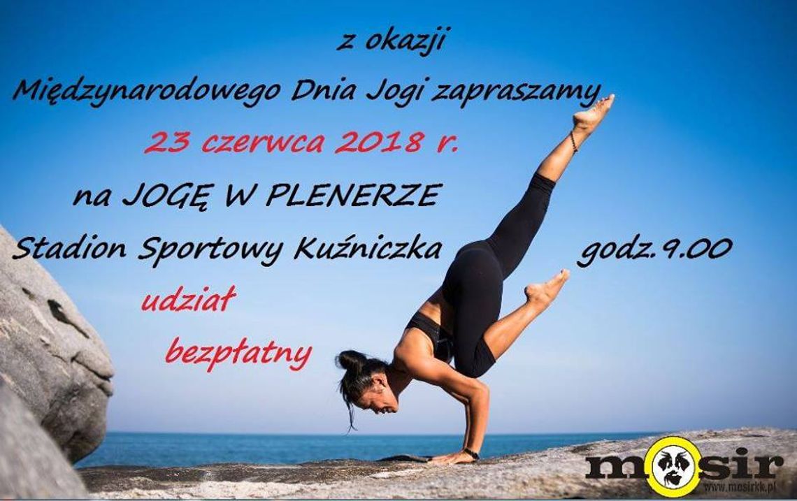 Joga w plenerze na stadionie Kuźniczka. W sobotę kolejne spotkanie